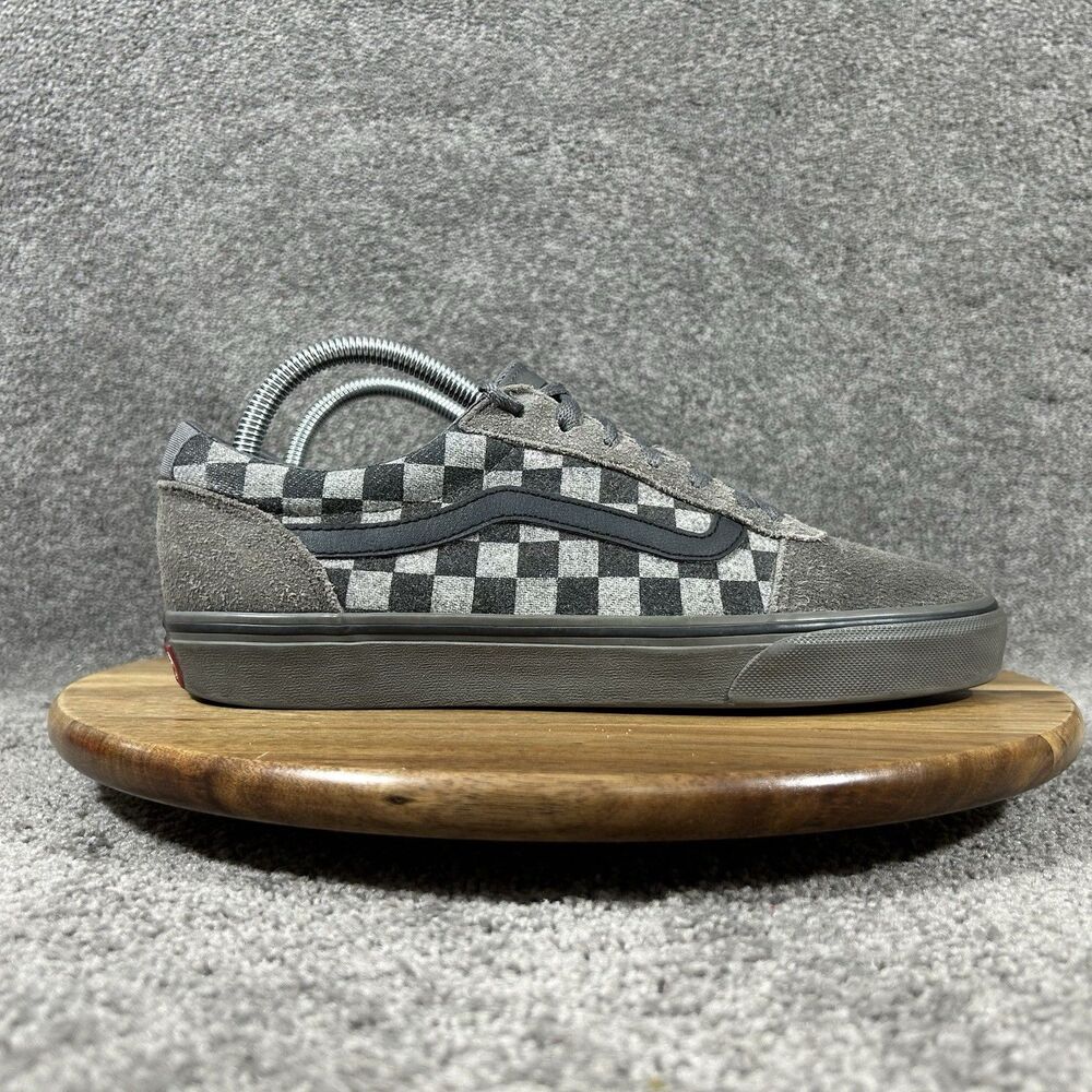 Vans Ward Low Checkerboard Men’s Size 7.5 Gray Flannel Suede Skate Shoes Used